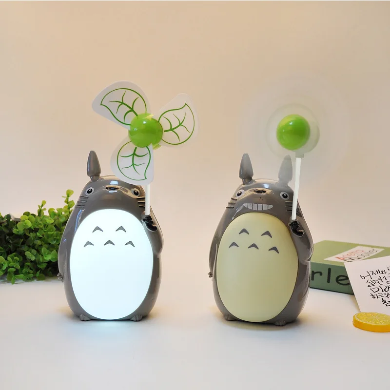 totoro mini fan