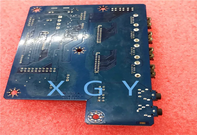   03FFYN CN-03FFYN Area 51 R4 USB 2