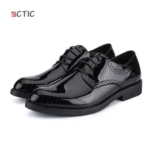 2017 New Arrival Retro Men Steampunk Shoes Shiny Patent Leather Pointed Toe Dress Shoes Mens Wedding Calcados Black Red Burgundy