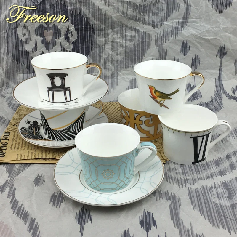 

Creative Bone China Coffee Cup Saucer Spoon Set Retro Ceramic Teacup 200ml Teatime Party Porcelain Tea Cup