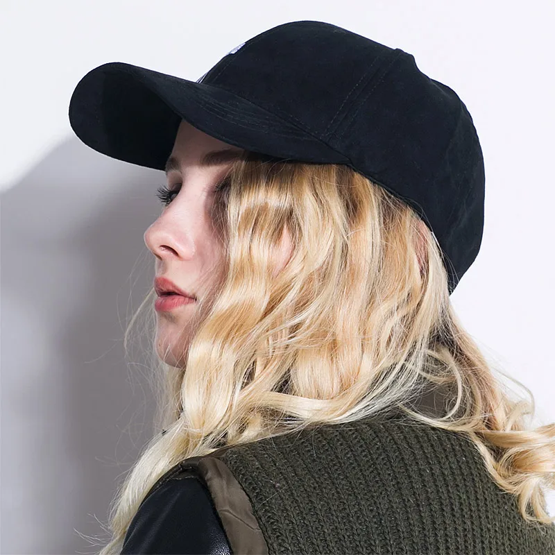 NEW Spring Brand New Suede  Mens Hat pattern Sika deer  Unisex Women Men Hats Baseball Cap Snapback Casual Caps