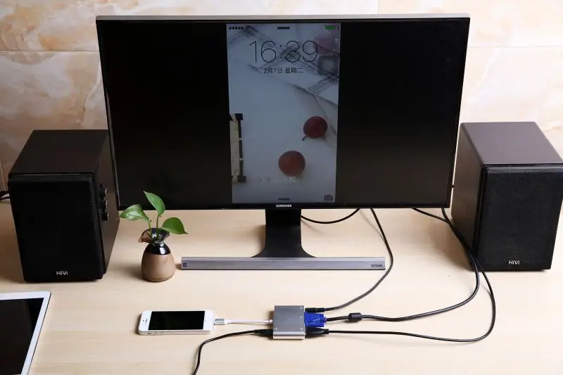 Lighting-to-HDMI-VGA-AUDIO-Adapter (5)-6