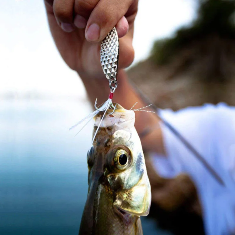 Spoons Hard Fishing Lures Treble Hooks Salmon Bass Metal Wobbler Crankbait Fishing Lure Baits Bass Walley Trout Tackle (1)