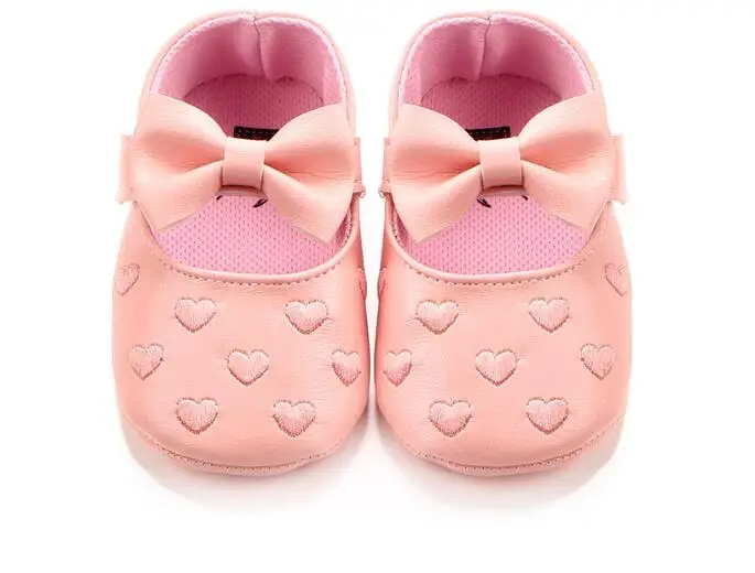 

Newborn Baby doll Shoes Cute Heart shape Infant Baby Girls Crib Shoes Soft Sole Anti-slip Sneakers Shoes Girls doll Accessories
