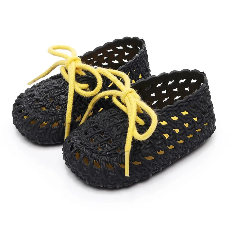 Drop Ship Newborn Baby Boy Girl Sandals Soft Bottom Baby Clogs Toddler Sandals Jelly Shoes Summer Laces Hollow Sandals 0-18M - Цвет: B