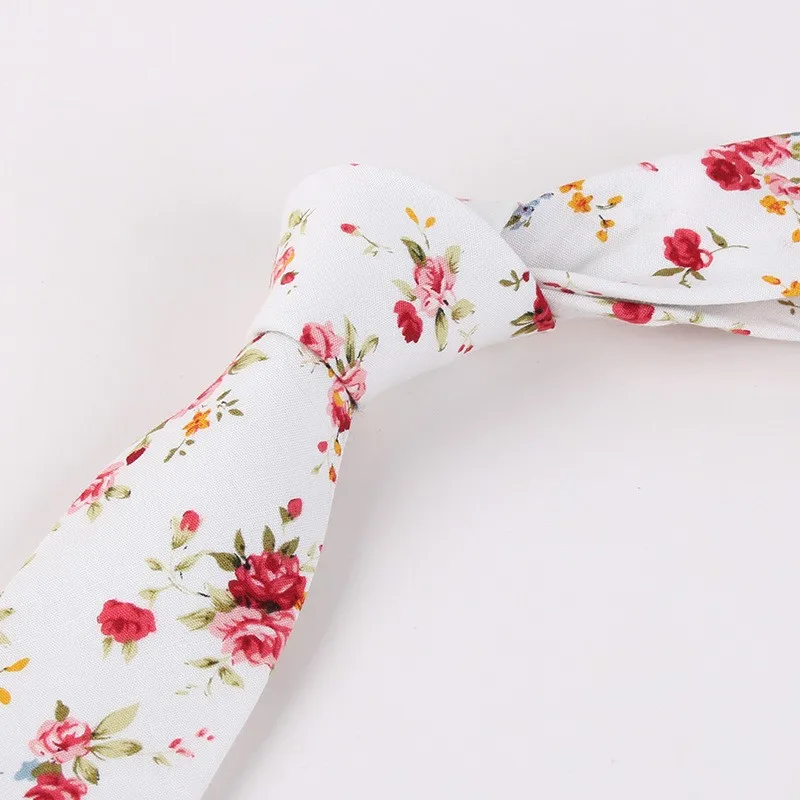 3570635650_1082015545