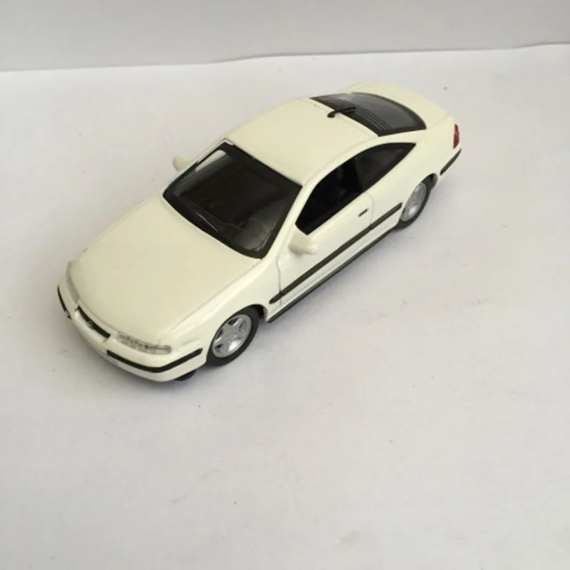 1/43 1995 Opel Calibra автомобили из литого металла модель игрушки из сплава Коллекция украшения подарок автомобиль игрушки