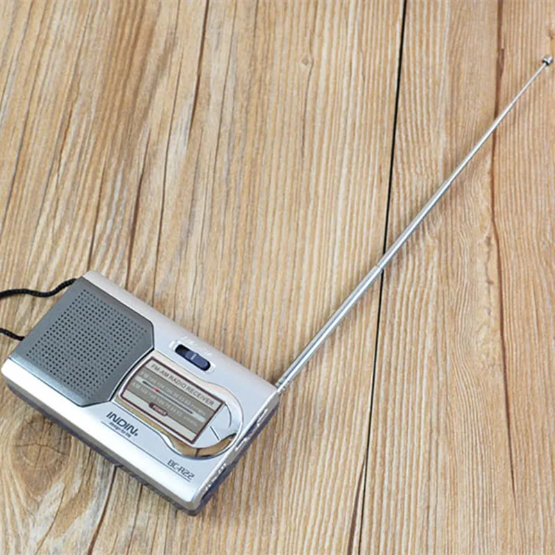 R22 Radio 01