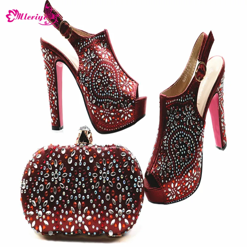 

New Arrival Ladies Italian Shoes and Bag Set Decorated with Rhinestone Nigerian Women Wedding Shoes with Bag Set Elegant Pumps