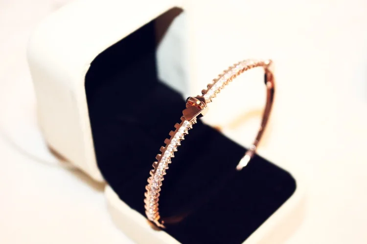 Высококачественный браслет из розового золота,, креативный модный изящный боковой браслет на молнии с кристаллами для женщин, подходит под все руки
