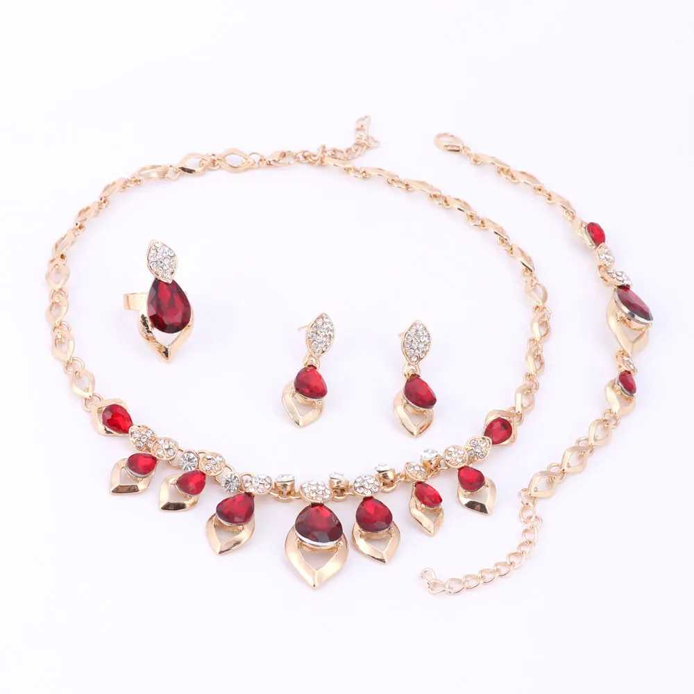 Комплект из колье серёг кольца и браслета|african beads jewelry set|beaded setearrings ring set |