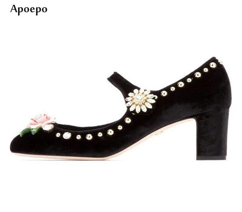 

New Newest Rose Flower Decorations High Heel Shoes 2018 Round Toe Crystal Embellished Thick Heels Wedding Shoes Woman Pumps