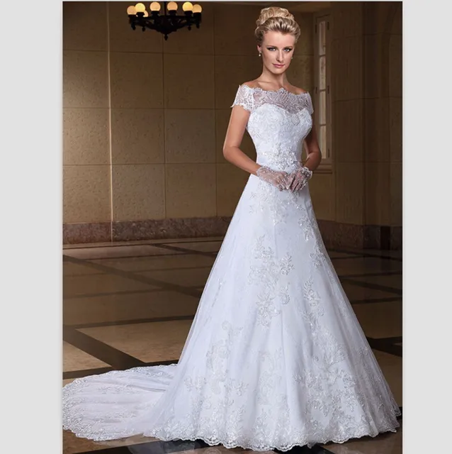 Romatic White Lace Wedding Dresses 2017 Elegant Off Shoulder Bride Romatic White Lace Wedding Dresses 2017 Elegant Off Shoulder Bride Chapel Train Beaded Gowns