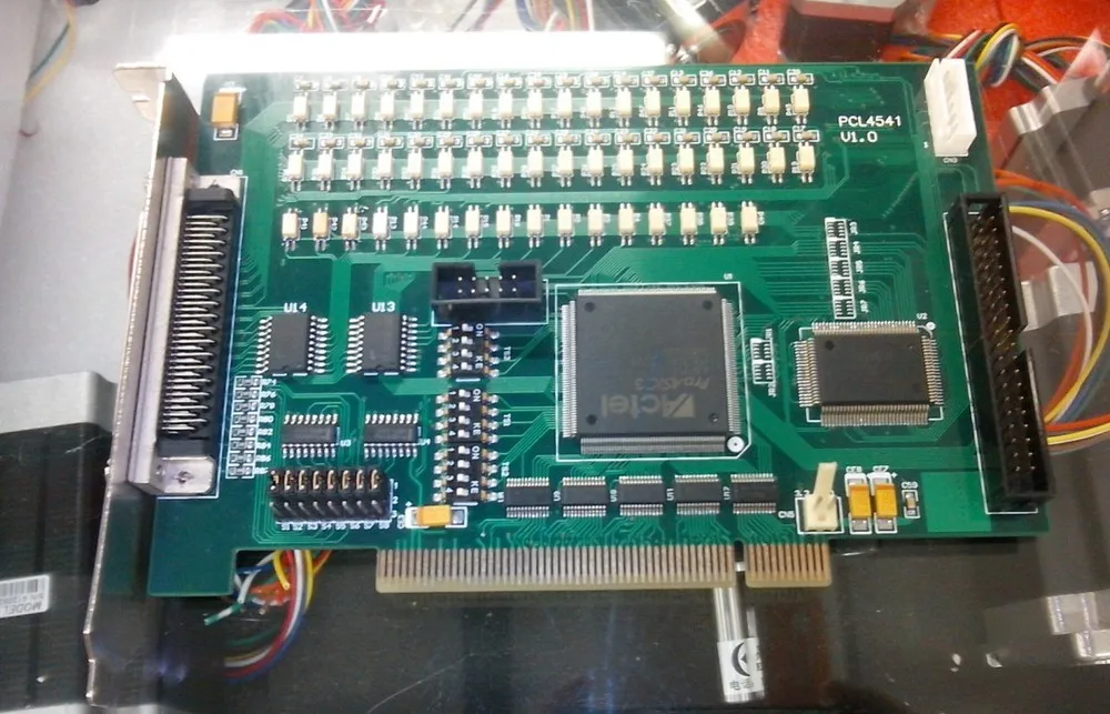 Карта управления движением двигателя Leadshine 4 осевая карта DMC1000/4 контроля движения