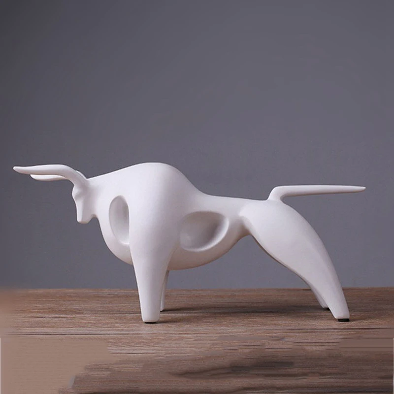 

Modern Abstract Resin Fortune Cow Statue Ornaments Crafts Home Decoration Accessories Gifts Living Room Or Bedroom Decor