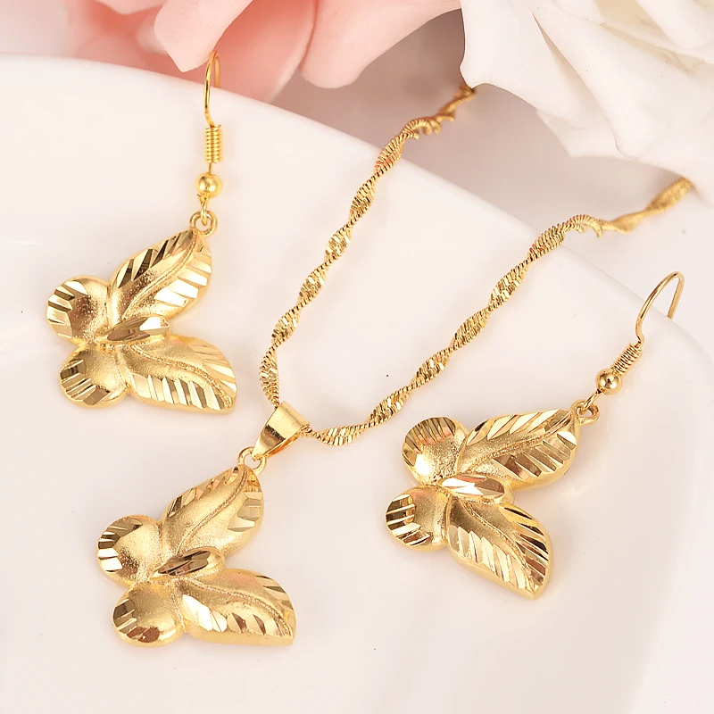 Gold Jewelry Birdof Paradise Pendant 