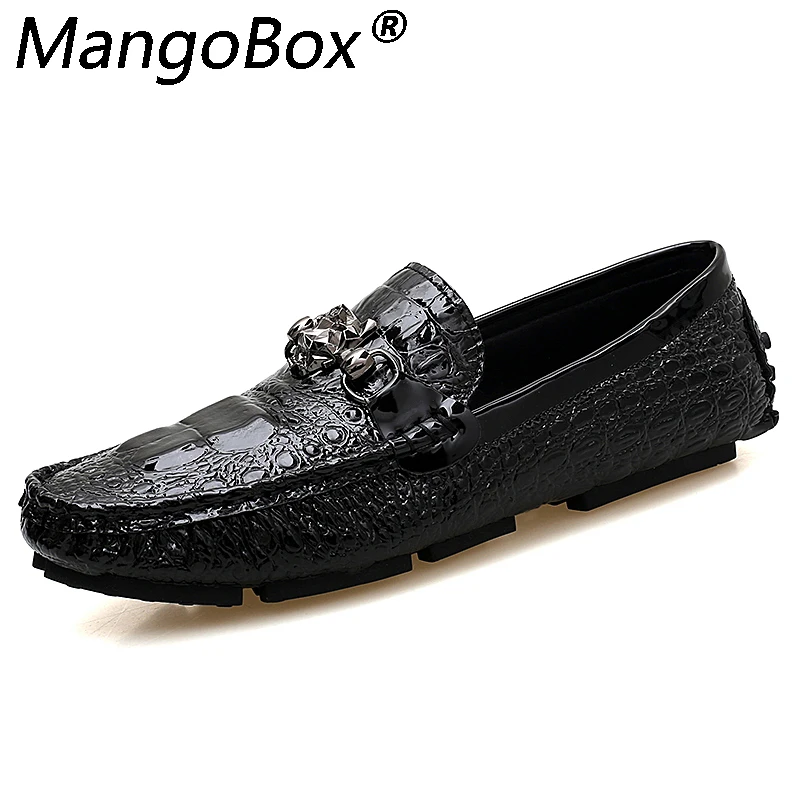 

Casual Men Shoes Designer Men Loafers Black Silver White Fashion Shoes Male Rubber Bottom Lazy Shoes Mens Flats Slip on Footwear