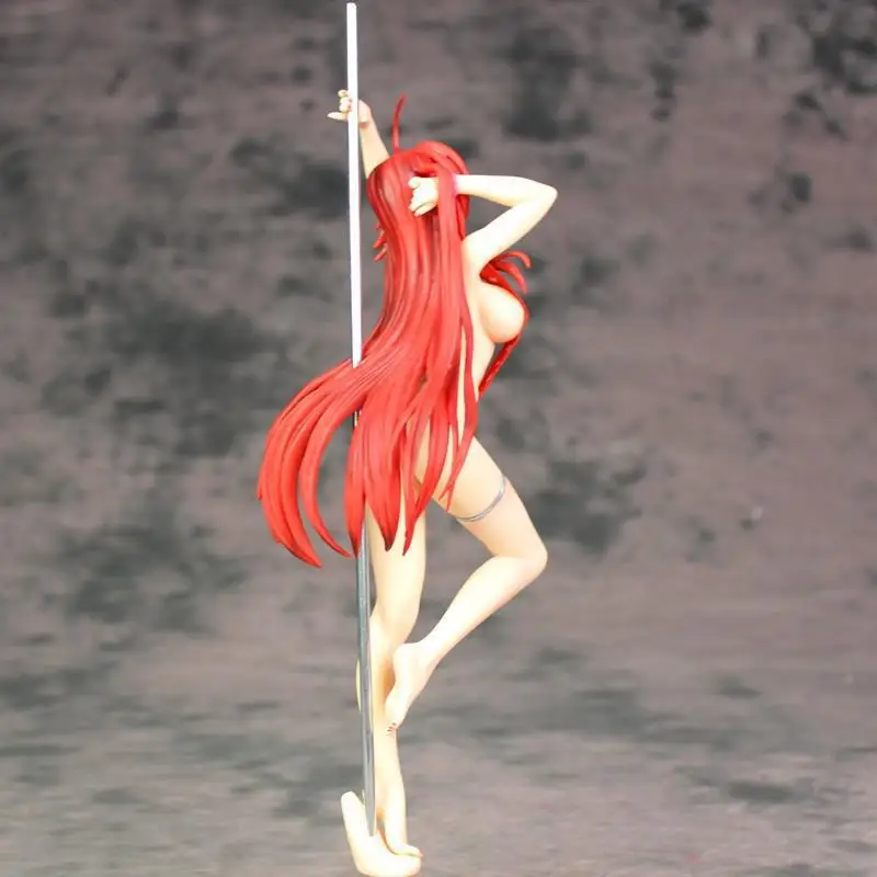 Action Figure (1)
