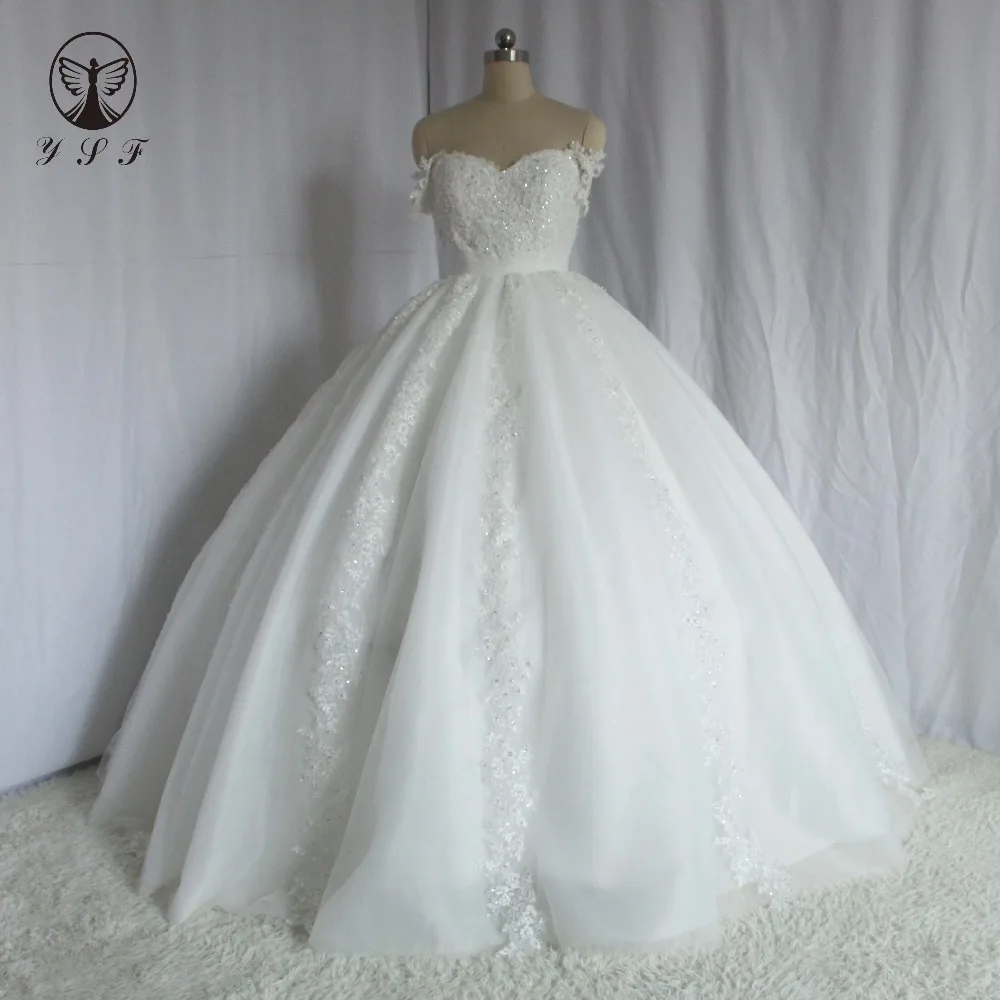 

Vintage Robe De Mariee Sweetheart Appliqued Beaded Pearls Short Sleeve Ball Gown Puffy Princess Wedding Dresses