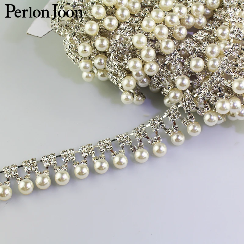 

1 yard pearl tassel rhinestone trim pearl pendant trim chain Used for bridal wedding dresses, shoe accessories ML054
