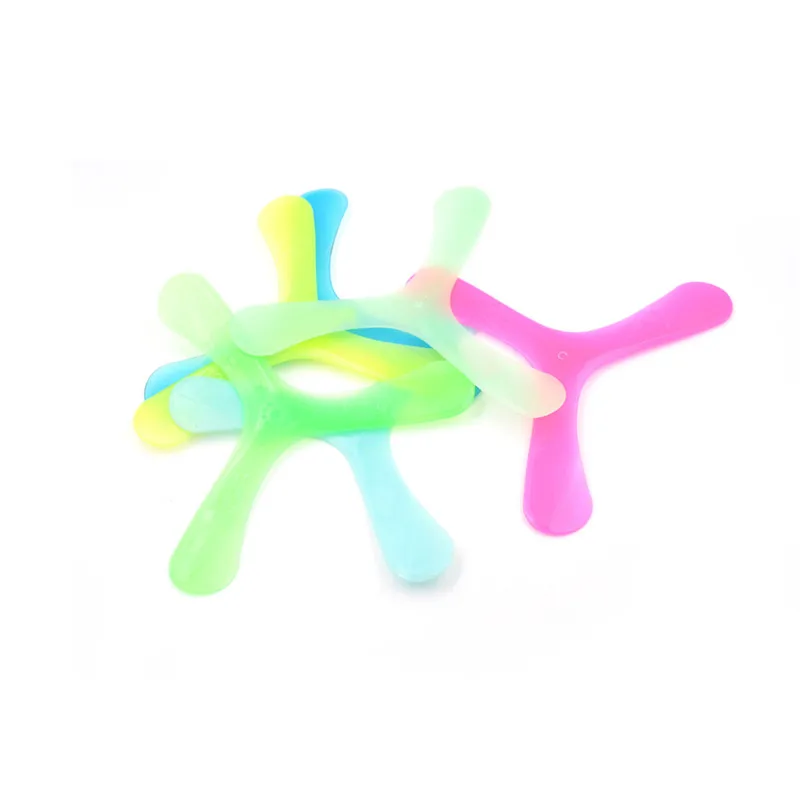 1 pcs Flying Saucer Plastic Clover Boomerang Frisbee Toy Fun Game 
