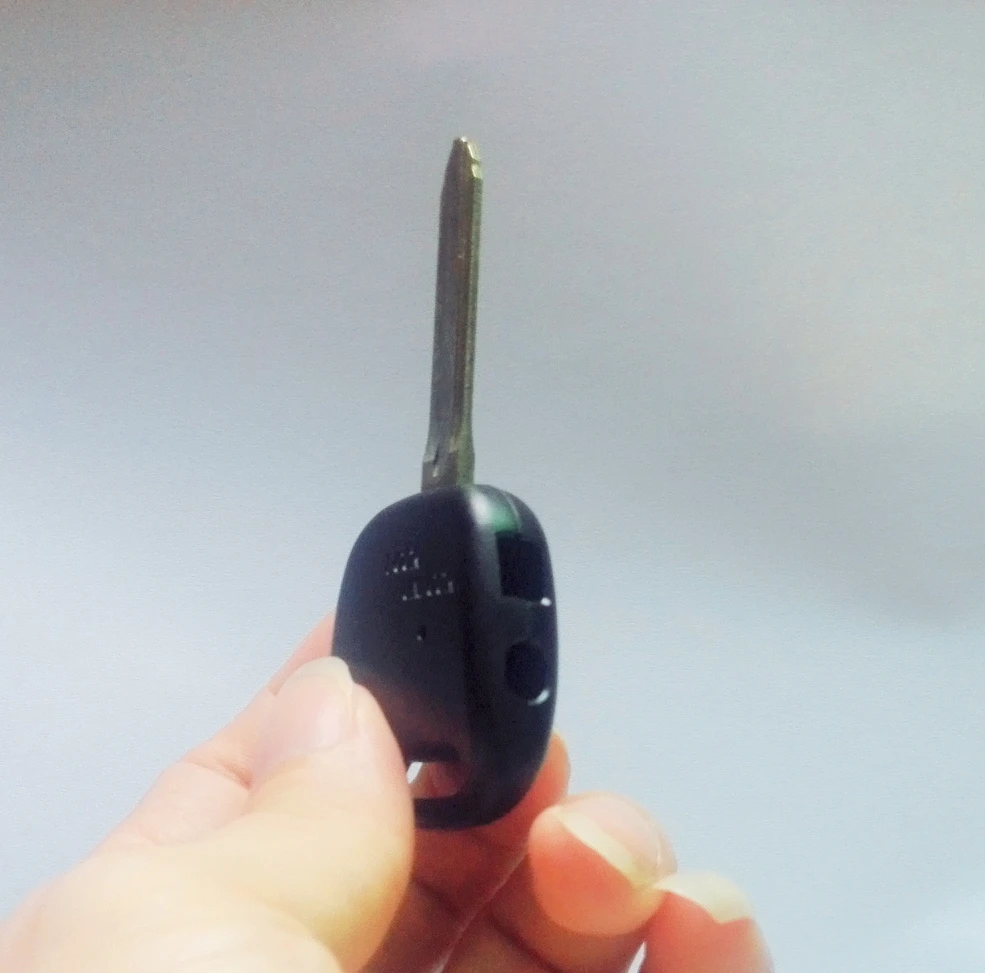 

Replacement For toyota side 2 button remote key casing blank , cary key cover TOY43 blade with LOGO