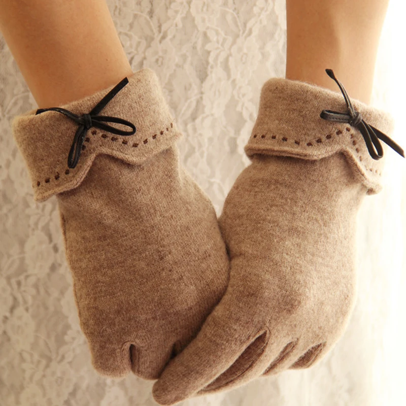 4584456011_1765099804