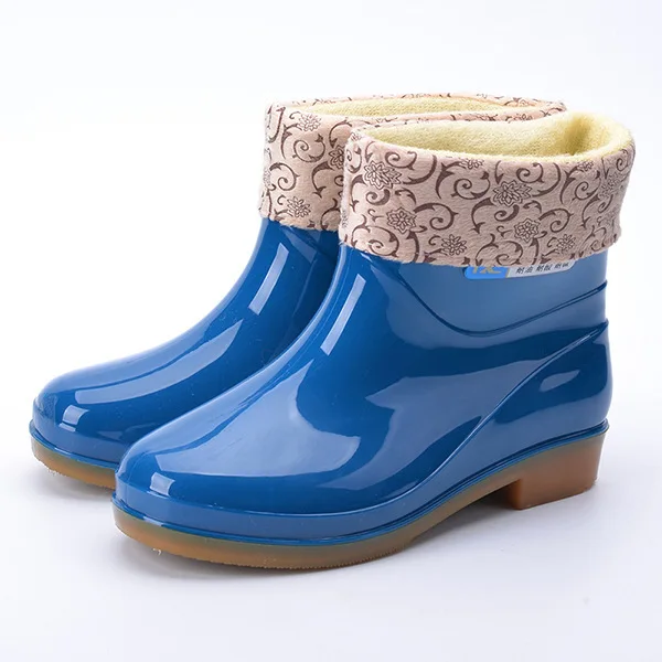 Rouroliu Women Ankle Warm Rainboots Female Winter Platform Boots Autumn PVC Waterproof Water Shoes Wellies Woman FR24 Rouroliu Women Ankle Warm Rainboots Female Winter Platform Boots Autumn PVC Waterproof Water Shoes Wellies Woman FR24