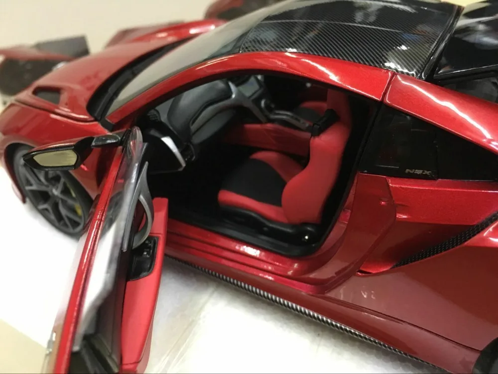 KengFai Honda NSX красная версия масштаба 1:18 литой автомобиль 4 открытые двери|locomotive