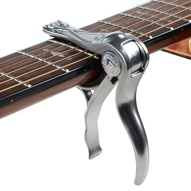 Alice-Acoustic-Capo-Bronze-A007H-Quick-Change-Trigger-Key-Skull-Cappo-Clamp-For-Folk-New-Capotraste.jpg_640x640