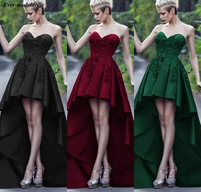 

Hi-Lo Long Prom Dresses 2019 Lace Appliques Sweetheart Backless Sweep Train Satin Sexy Evening Party Gowns Robe De Soiree Cheap