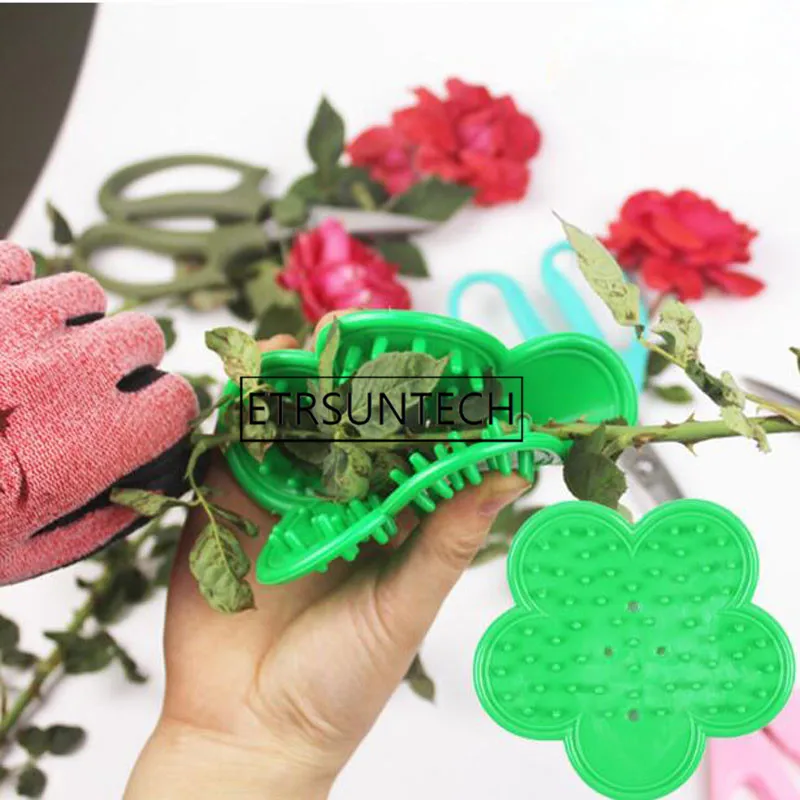 

100pcs Plastic DIY Cut Tool Florist Flower Rose Thorn Stem Leaf Stripper Rose Removing Burrs Garden Tool