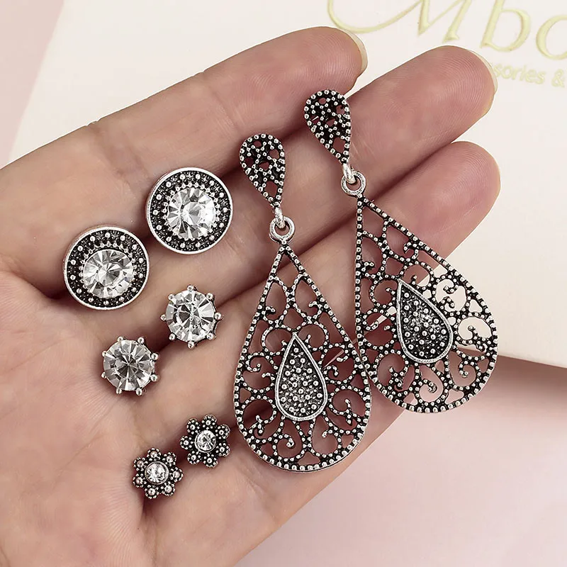 

Women Bohemian Stud Earrings Set Antique Silver color Metal Vintage Round Earrings for Women Jewelry Dazzling Gift e0196
