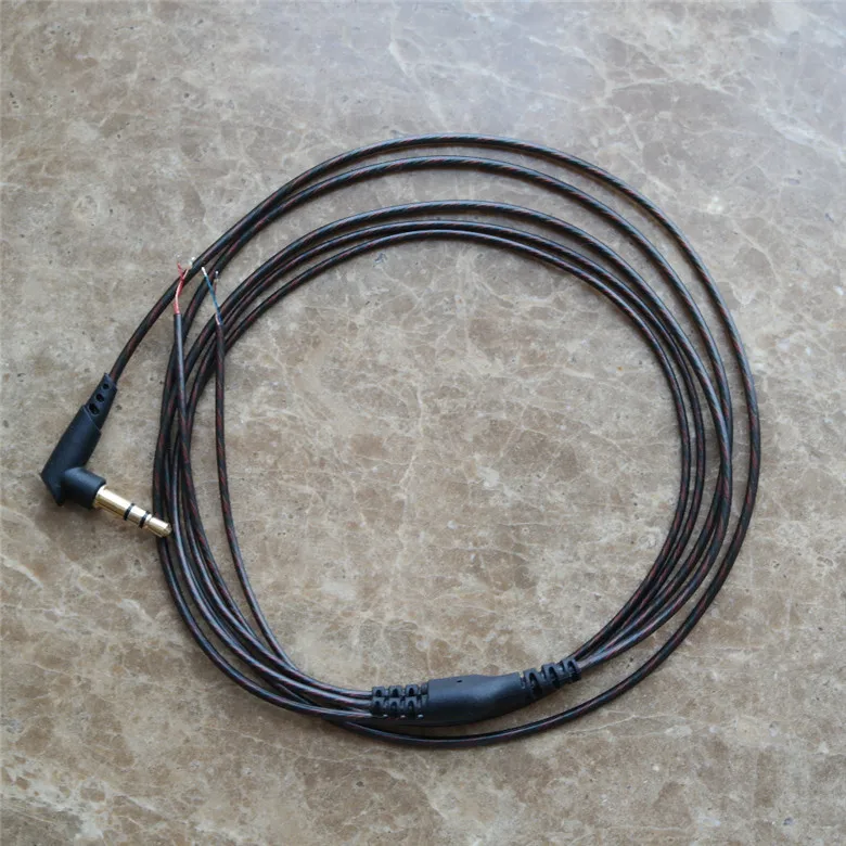 2348794885_1156418181