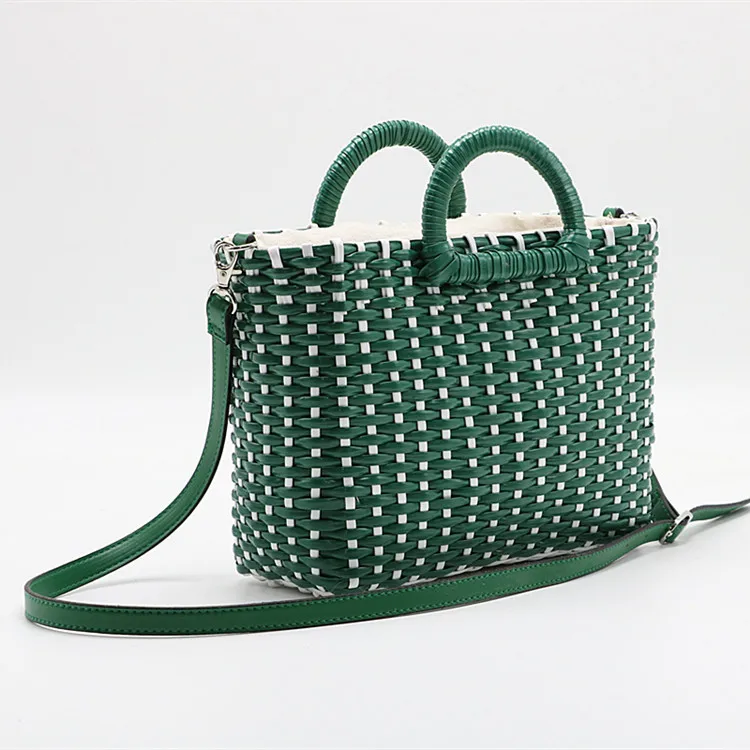 Ручная Плетеная соломенная сумка зеленая белая подходящая пляжная сумка через плечо из ротанга Женская дорожная сумка через плечо - Цвет: green