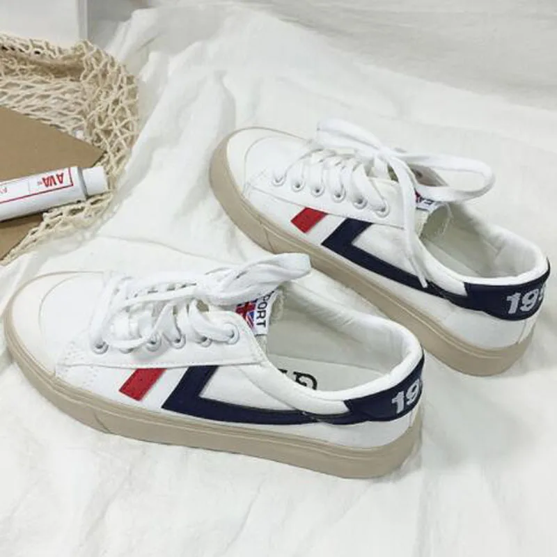 

spring Designer Women Casual Shoes Female Summer ventilate Denim Canvas Shoes ladies sneakers flat Vulcanize shoes Zapatill m306