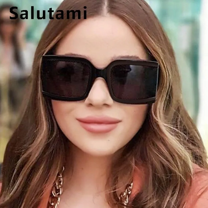 Wide Leg Oversized Sunglasses For Women Retro Print Letter Frame Celebrity Fashion Sun Glasses Men Black Square Eyewear Oculos