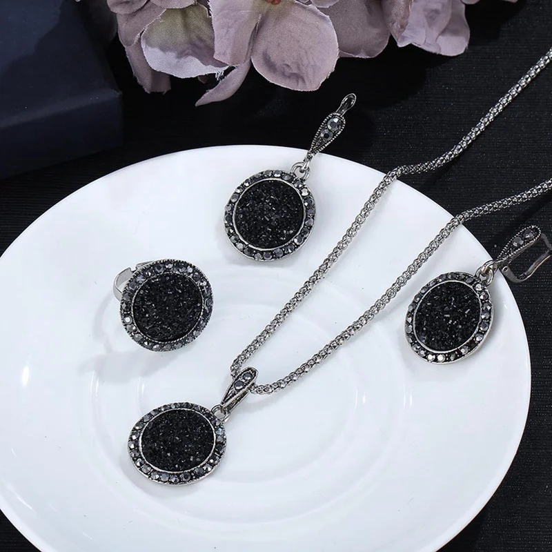 

Bijoux Charm Pendant Vintage Crystal Fashion Jewelry Arrival Round Jewelry Set For Women Necklaces Drop Earrings