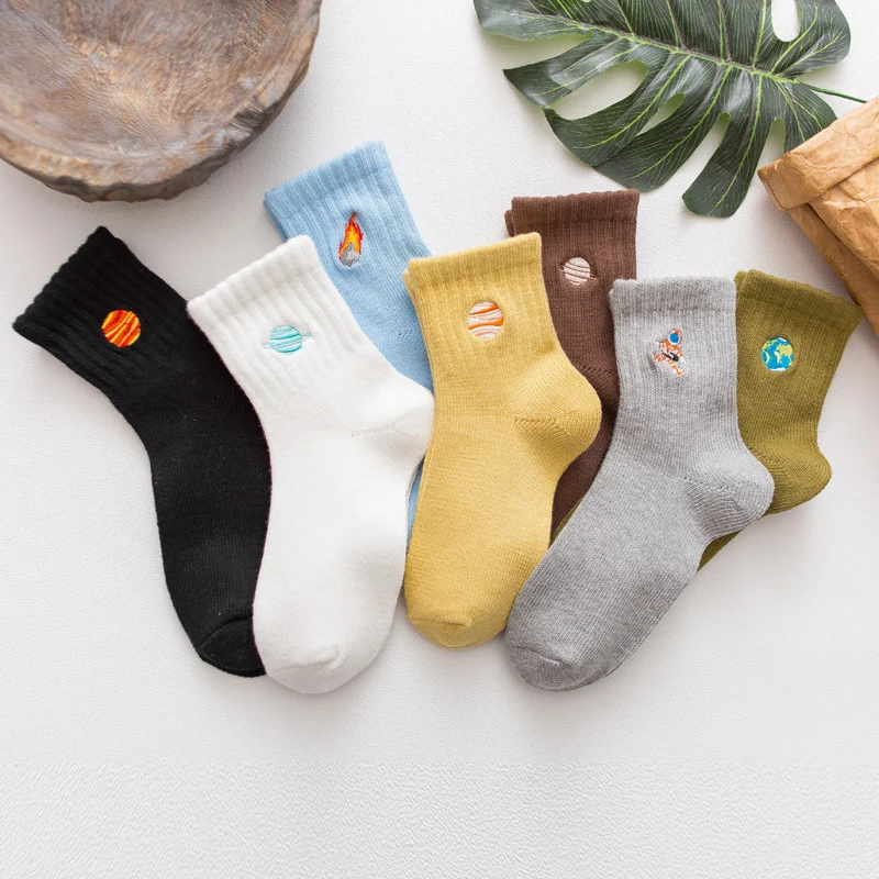 

Fashion 1Pair Women Socks Comfortable Rocket Breathable Space Embroidery Planet Astronaut Cotton Cartoon Sock Accessory
