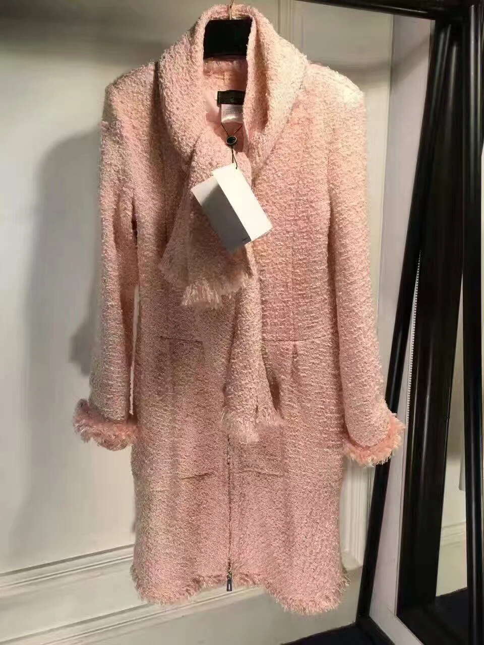 

amazing winter coat women,fashion women wool coat,elegant manteau femme hiver,pink tweed casaco feminino,scarf abrigos mujer