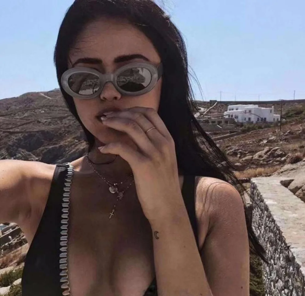 8779283028_2062750698