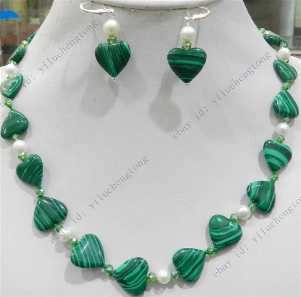 

Q@ HEART GREEN GORGOUESE MALACHITE & TRUE WHITE CULTURED PEARL NECKLACE EARRING SET
