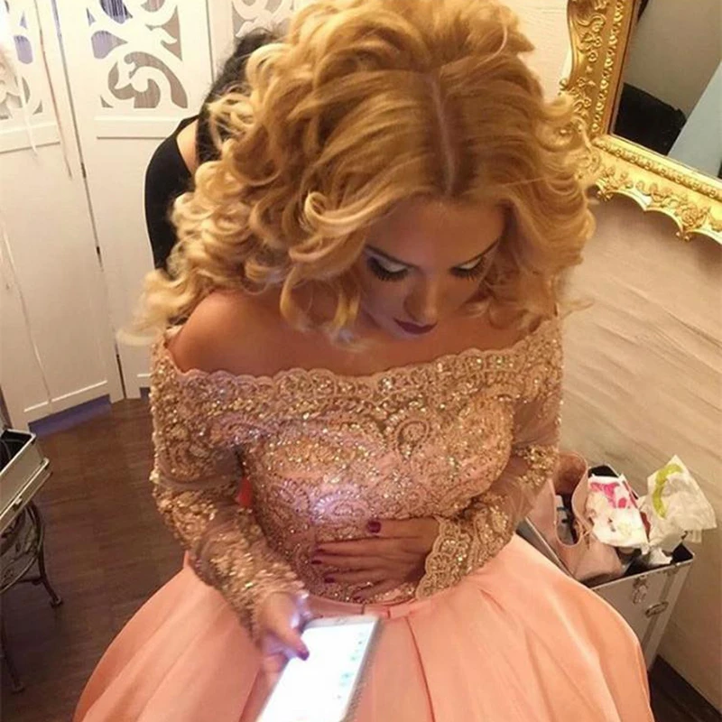 Alluring Plus Size Ball Gown Prom Dresses Bateau Neck Long Sleeves Crystal Appliques Satin Blush Pink Sparkly Evening Gowns Formal Dresses 143 (3) 5