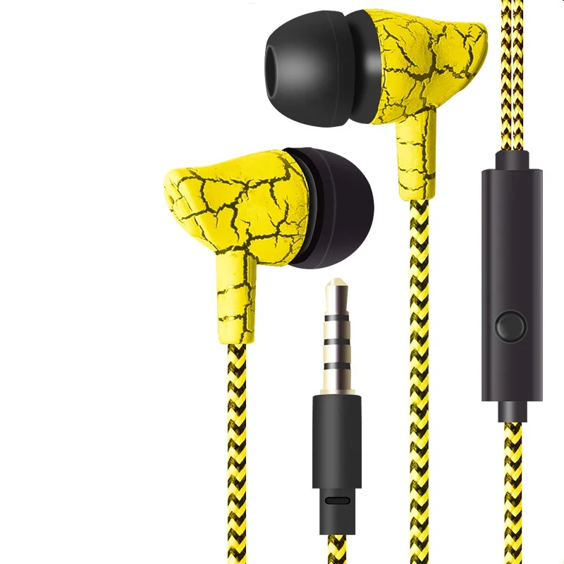 

Wire Control With Wheat In-Ear Headphones Straight Into The Sports Headset Mobile Phone Computer Digital Universal Headphones