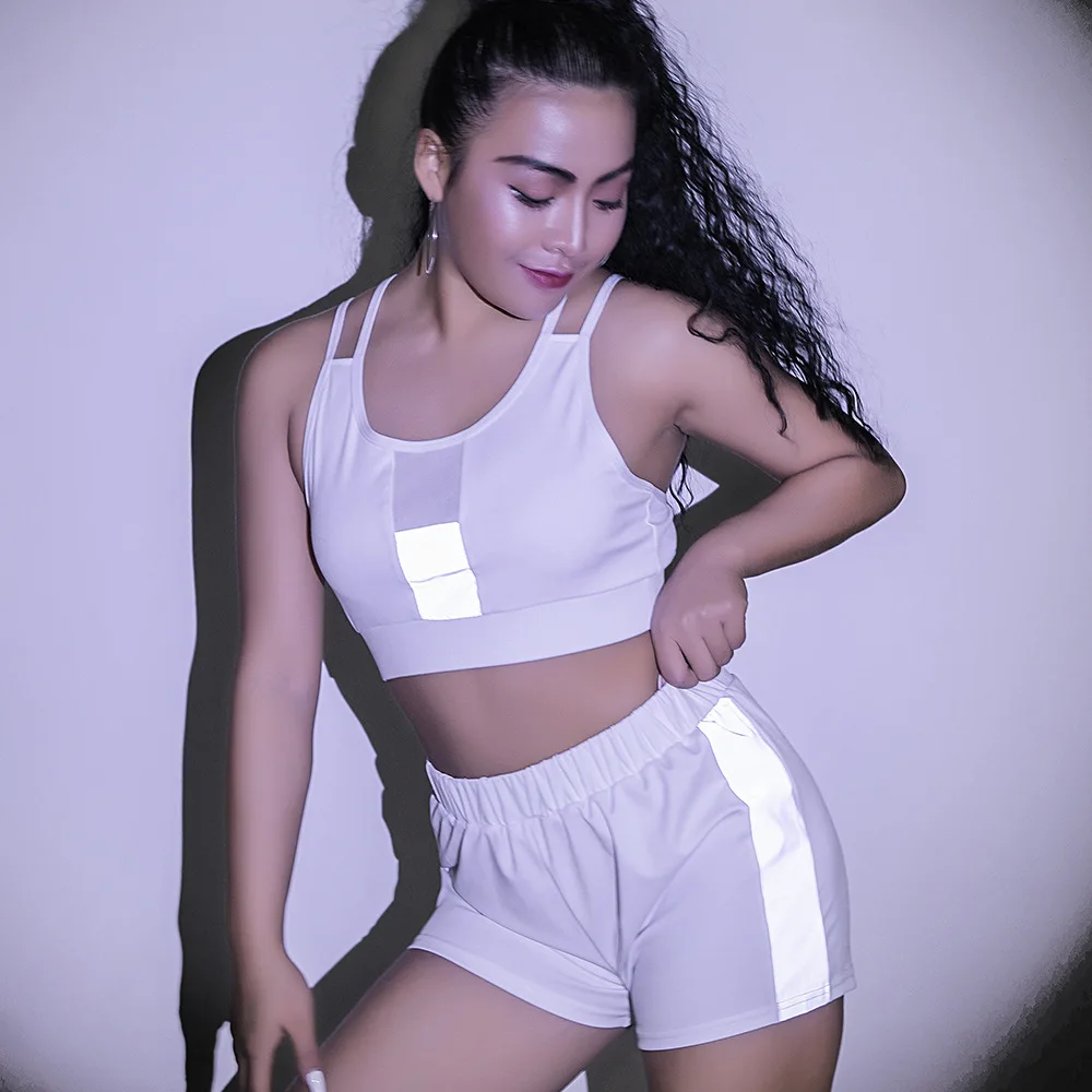 

2019 Reflective Women Sportwear Breathable Yoga Set Crop Top Workout Clothes Patchwork Jogging Suit 2 Piece Gym Sets