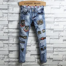 The New Dark blue Men jeans Patch Personality male pants Hole Patch Badge Embroidery Mens trousers jeans masculina