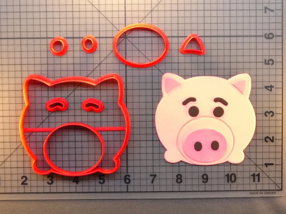 JB_Toy-Story-Hamm-Toy-266-408-Cookie-Cutter-Set-Cartoon-Character-266-408