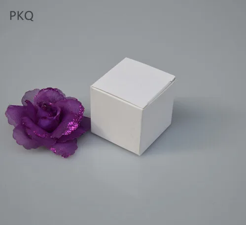 50 шт маленькая крафт-бумага подарочная упаковочная коробка, квадратный крафт-картон ручной работы Коробка для мыла конфет, DIY белая свадебная крафт-бумага подарочная коробка - Цвет: Белый