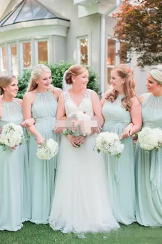 

2019 Elegant Sage Green Halter Pleats Chiffon Bridesmaid Dresses Long Boho Country Wedding Party Dress Maid of Honor Formal