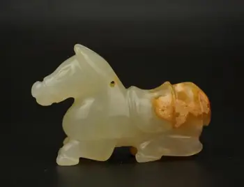 

Jade horse statue, sculpture handmade Xiuyu